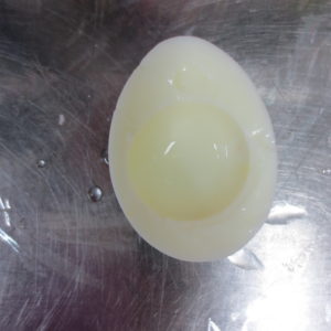 卵 一個 何 グラム